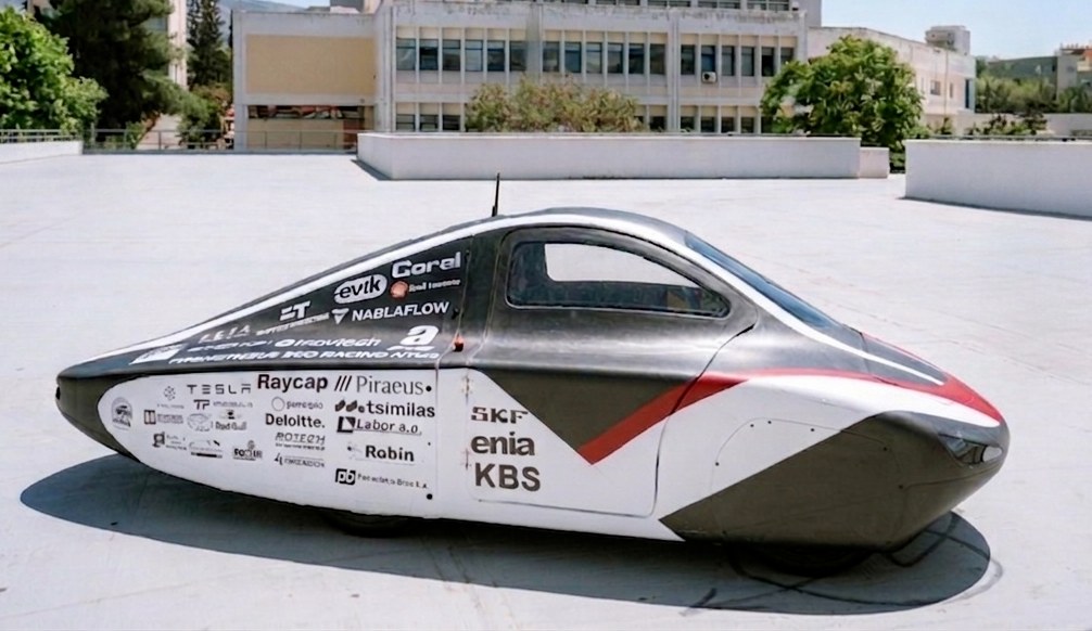 PYRFOROS IV, full side profile with livery and sponsor branding, static reveal